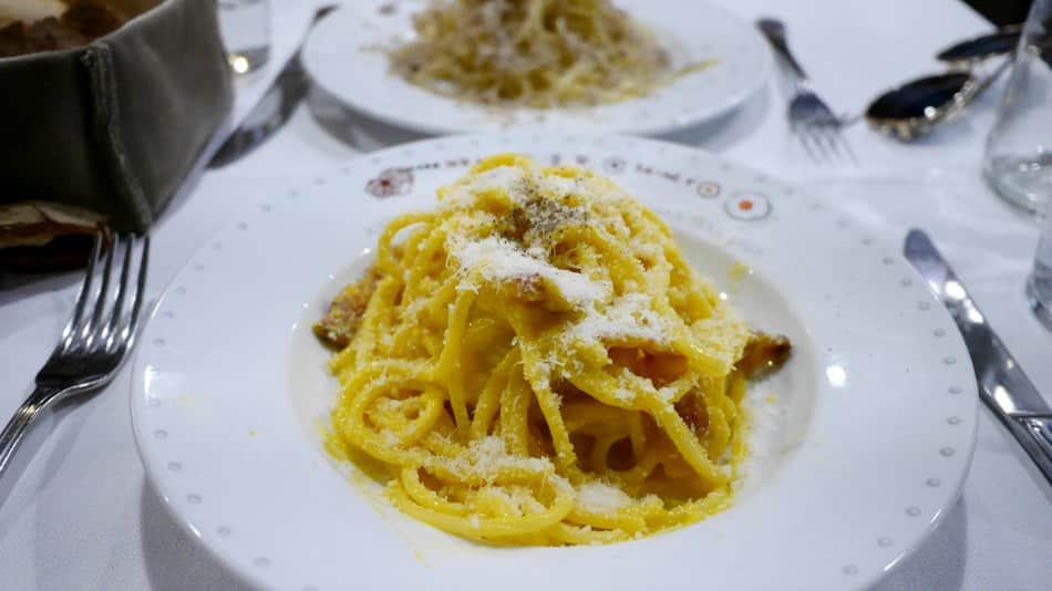 Unmissable Restaurants You Must Eat at When Visiting Rome.